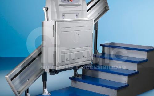 Inclined platform lift Supra Linea Stairlift