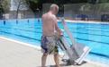 Elevador transportable para piscina